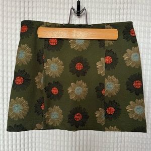 Urban outfitters extra small green floral mini skirt